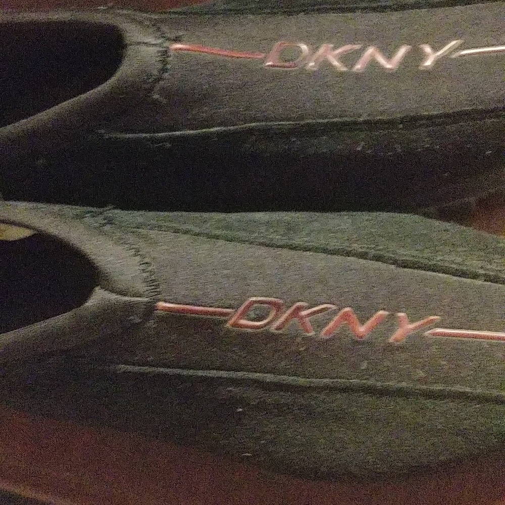 DKNY ladies ankle boots size 7